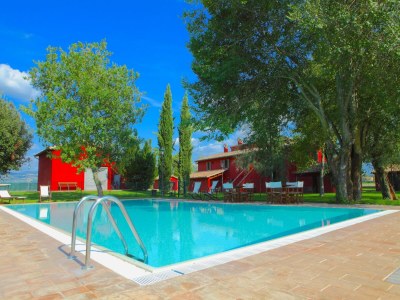 Holiday house Holiday Home in Spello with Pool & Terrace - Outdoor photo 6