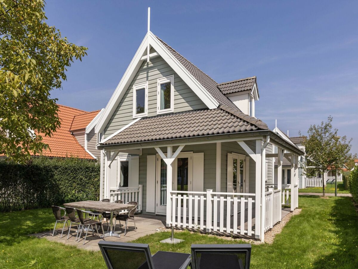 Holiday park Entspannende Villa mit privater Sauna