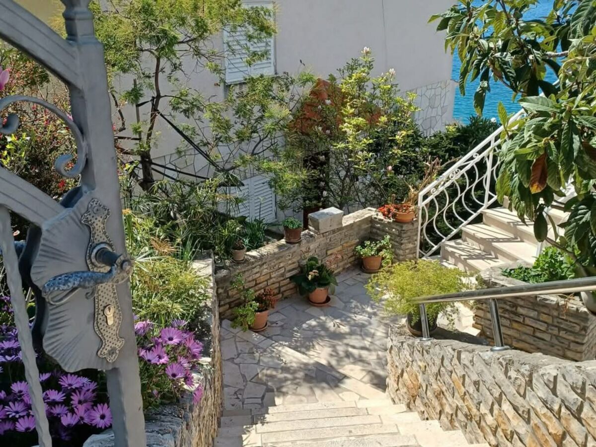 Apartment Three-Bedroom Apartment With Sea View (A2) - Outdoor photo 5