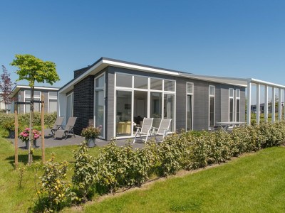 Holiday park Scenic Stay w/ Terrace in Wemeldinge - Holiday park