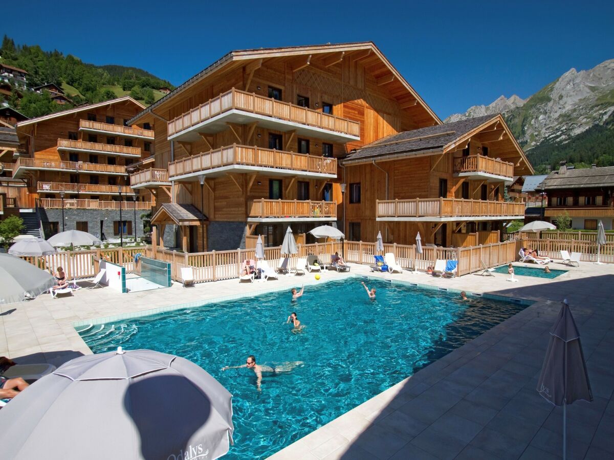 Holiday park Chalet in La Clusaz mit Pool und Spa - Outdoor photo 3