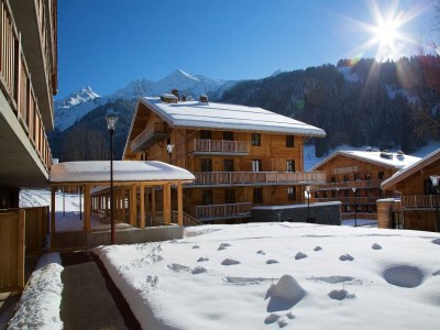 Holiday park Chalet in La Clusaz mit Pool und Spa - Environment photo 17