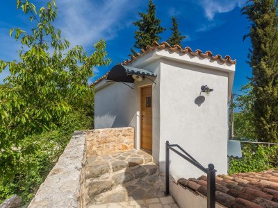 Holiday house Rustical holiday house Jela with swimming pool - Outdoor photo 8