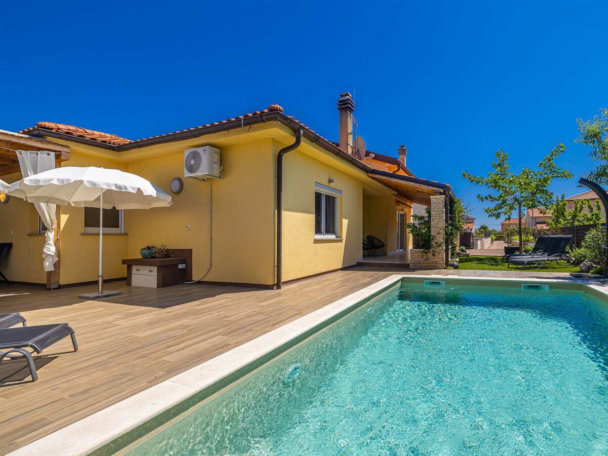 Holiday house Holiday house AMARILLA with private pool