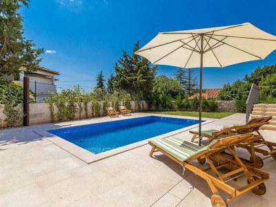 Holiday house Holiday house MASLINA with pool - Outdoor photo 9