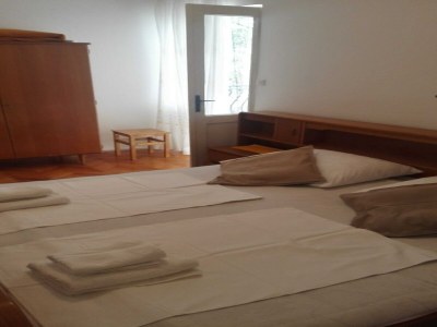 Apartment Villa Mery - Bedroom with Balcony and Sea View - 6 - Features photo 9
