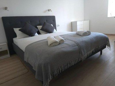 Apartment Rooms Burnum - Double Room 4 - Features photo 9