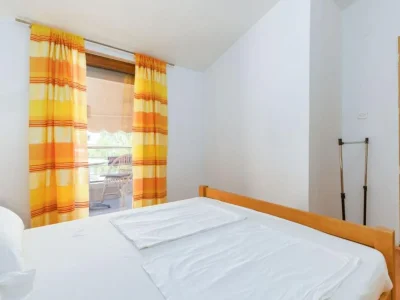 Apartment Apartments Manda - One Bedroom Apartment With Terrace (A1) - Features photo 12