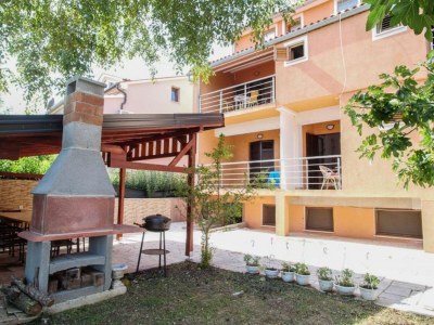 Apartment Apartments Manda - Double Room With Terrace (A6) - Outdoor photo 13