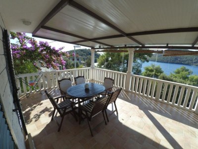 Apartment Apartments Maritimo - Comfort Two Bedroom Apartment with Sea View and Terrace in Korčula - Apartment
