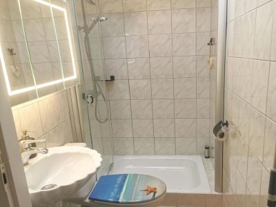 Holiday house Einladender Bungalow mit privatem Garten - Features photo 22