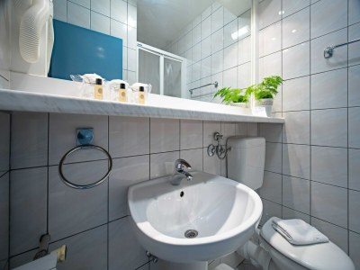 Apartment Hotel Issa - Double Room Sea View - Outdoor photo 9