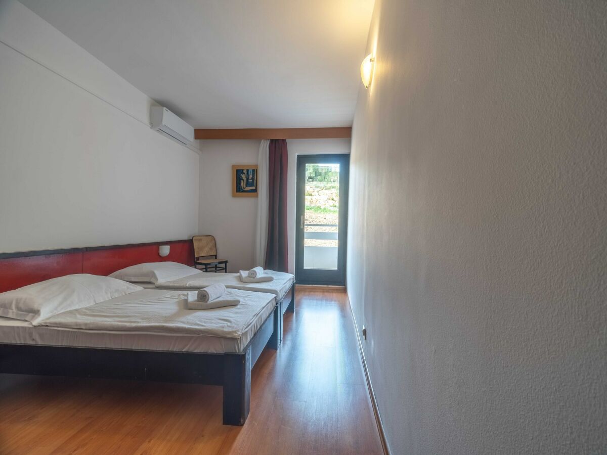 Apartment Hotel Issa - Double Room Park View