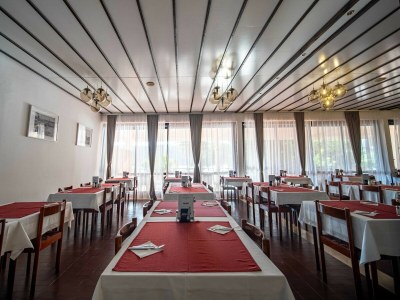 Apartment Hotel Issa - Double Room Park View - Outdoor photo 28