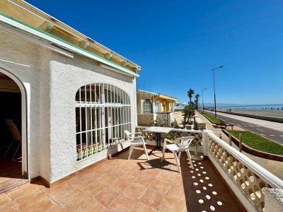 Bungalow Apartment in Roquetas de Mar mit Terrasse - Outdoor photo 9