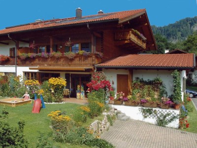 Holiday apartment in the Kaiserfeld holiday house. in Reit im Winkl - Holiday apartment