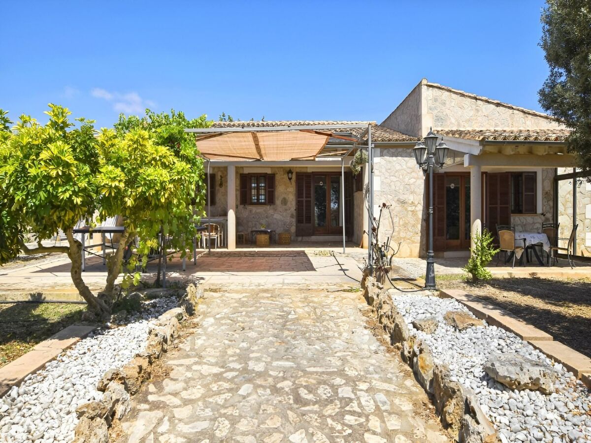 Holiday house Holiday Home in Maria de la Salut