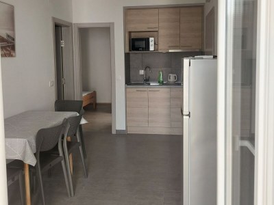 Apartment Beach House Žuljana - Two Bedroom Apartment with Terrace 3 - Features photo 8