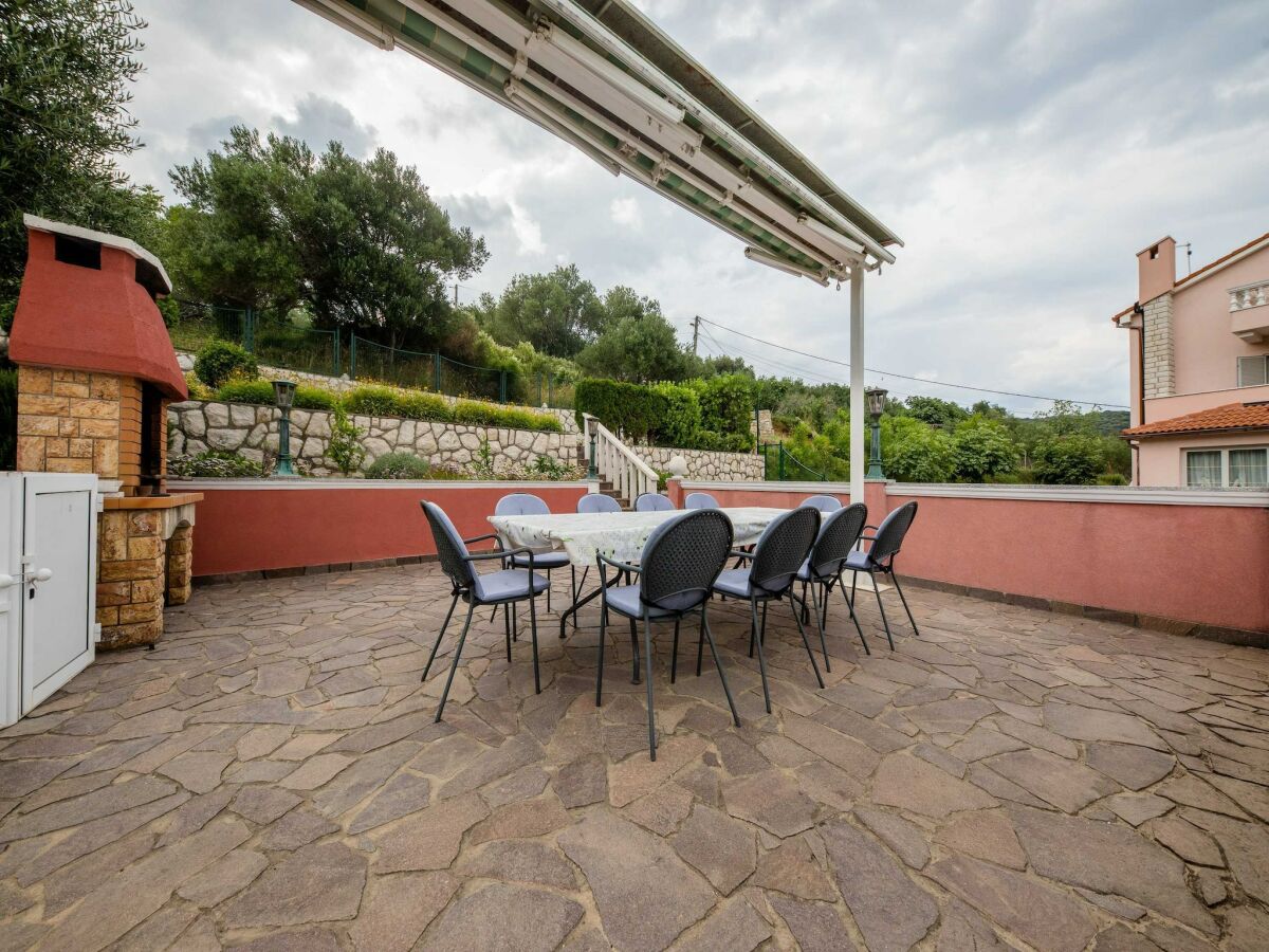 Apartment Guest House Villa Anggela - Comfort Triple room with Balcony and Sea View - Outdoor photo 5