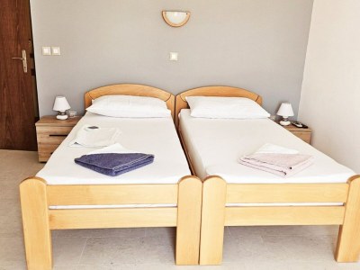 Apartment Apartments Željka - Studio Apartment with Terrace (7) - Features photo 3