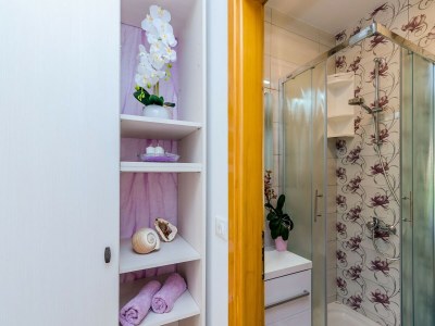 Apartment Apartments and Room Frane - Double Room - Features photo 10