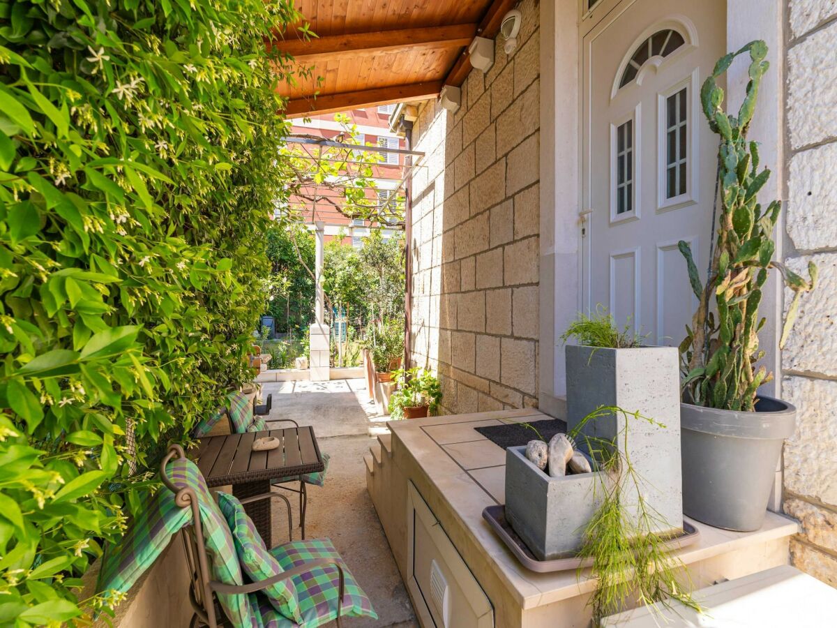 Apartment Apartments and Room Frane- Standard Studio with Terrace - Outdoor photo 3