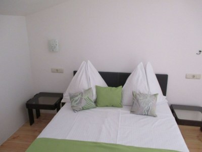Villa Double Room with Balcony 1 - Features photo 8