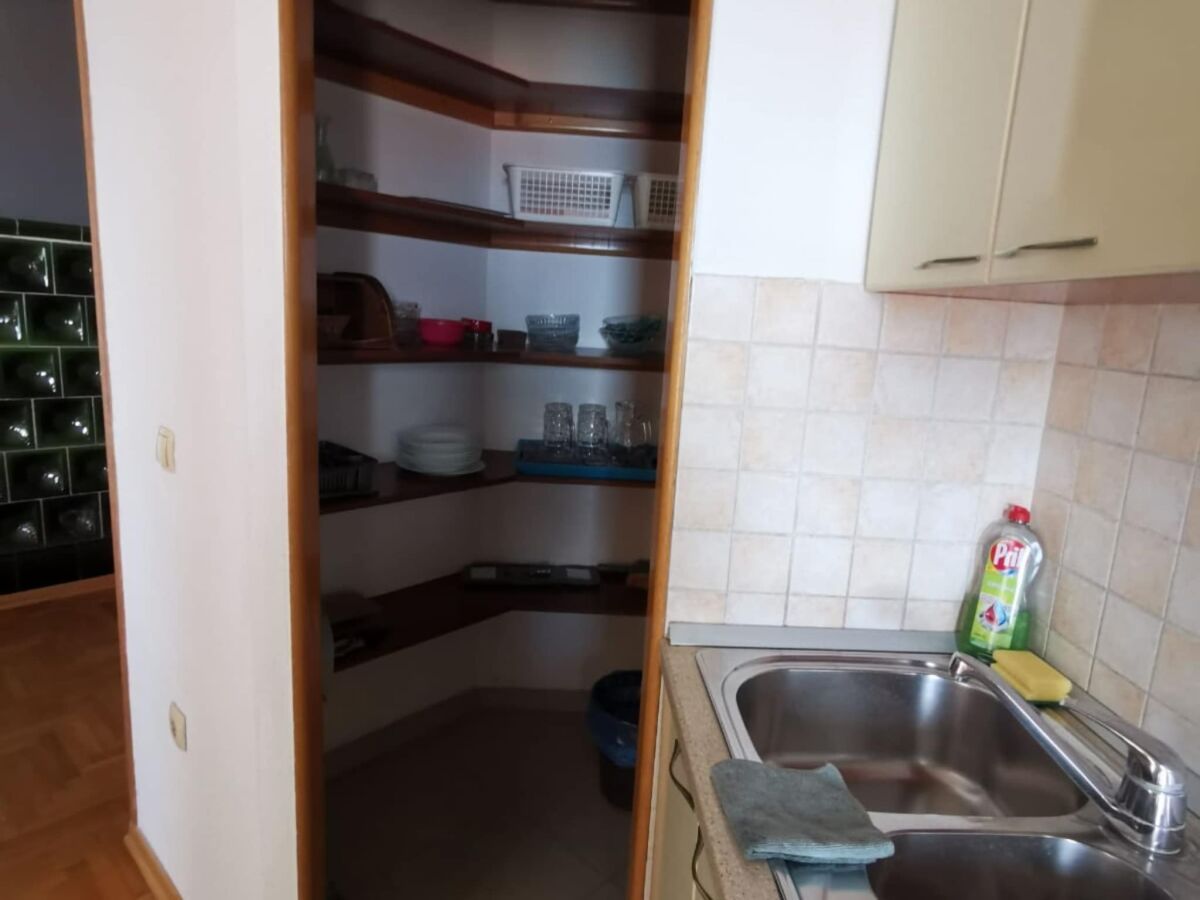 Apartment Three Bedroom Apartment with Terrace and Sea View - Features photo 5