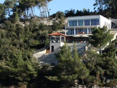 Villa Beachfront Luxury Villa with Private Pool and Stunning Sea Views - Outdoor photo 13