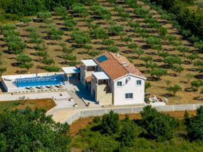 Villa Rustic Villa Perosa With Heated Pool - Outdoor photo 11