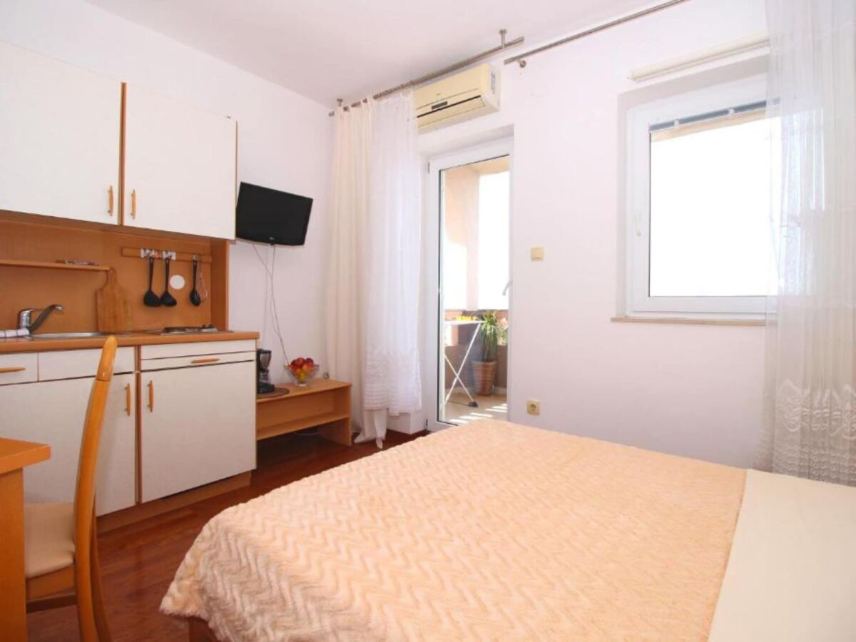Apartment Apartments Butković - Studio Apartmetn (A4) - Features photo 2