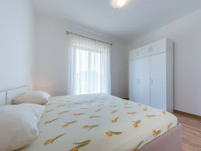 Apartment Apartments Lucija - Two Bedroom Apartment with Balcony and Sea View - Features photo 20