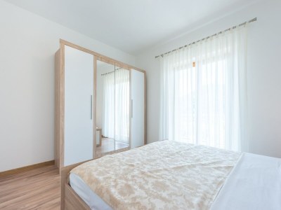 Apartment Apartments Lucija - Two Bedroom Apartment with Balcony and Sea View - Features photo 23