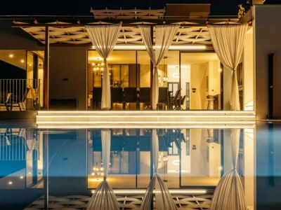 Villa Luxury Villa Lara with Heated Pool, Hot-Tub and Sauna - Six Bedroom Villa with Pool in Makarska Riviera - Villa