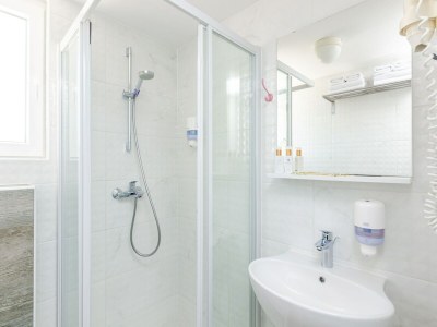 Apartment Apartments Villa Lukas - ''No.7'' Studio Apartment with Balcony and Sea View - Features photo 10