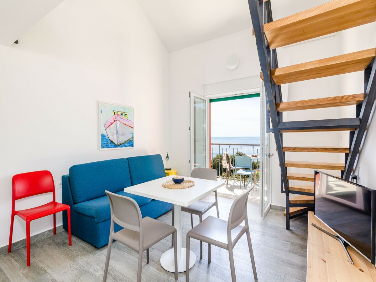 Apartment Apartments Villa Lukas - ''No.9'' Gallery Two Bedroom Apartment with Balcony and Sea View - Features photo 2