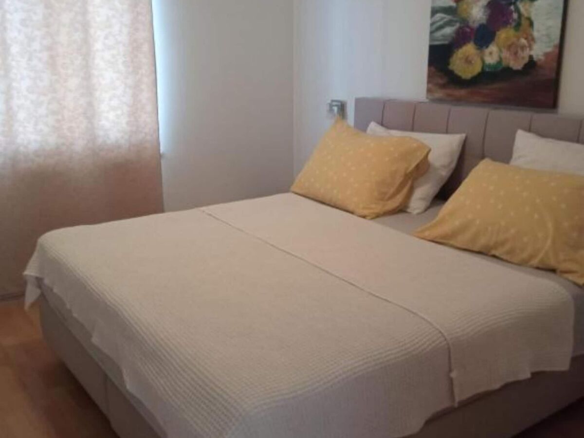 Apartment Cozy Vodice Garden Apartments With Terrace and BBQ - Classic one bedroom apartment (BLACK) - Features photo 3