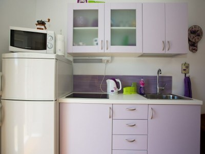 Apartment Guest House Gugily- Triple Room with Shared Bathroom and City View - Features photo 6