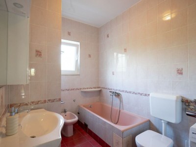 Holiday house House Rose with Garden and Pool - Three Bedroom House - Features photo 6