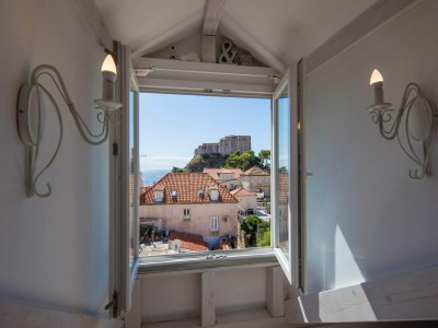 Apartment Guest House Gugily - Three Bedroom Apartment with City and Sea View - Outdoor photo 21