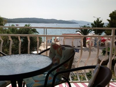 Apartment Two Bedroom Apartment with Sea View and Balcony in Trogir Area - Apartment