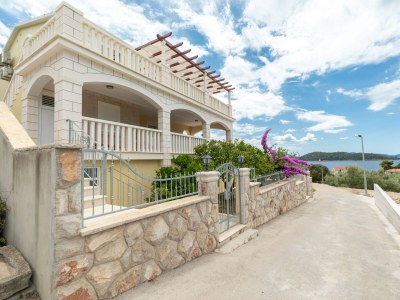 Villa Modern Villa with Pool - Outdoor photo 3