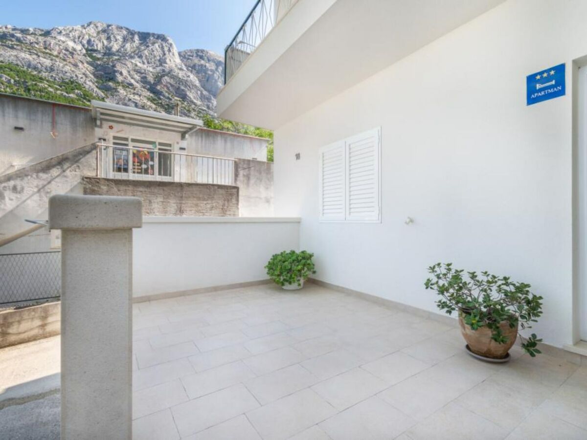 Apartment Three Bedroom Apartment with Terrace - Outdoor photo 3