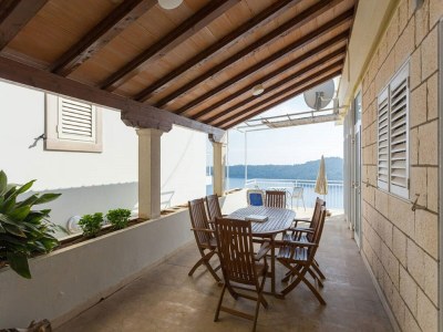 Apartment Apartments Sipa - Superior Two Bedroom Apartment with Balcony and Sea View (Apartman F) - Outdoor photo 3
