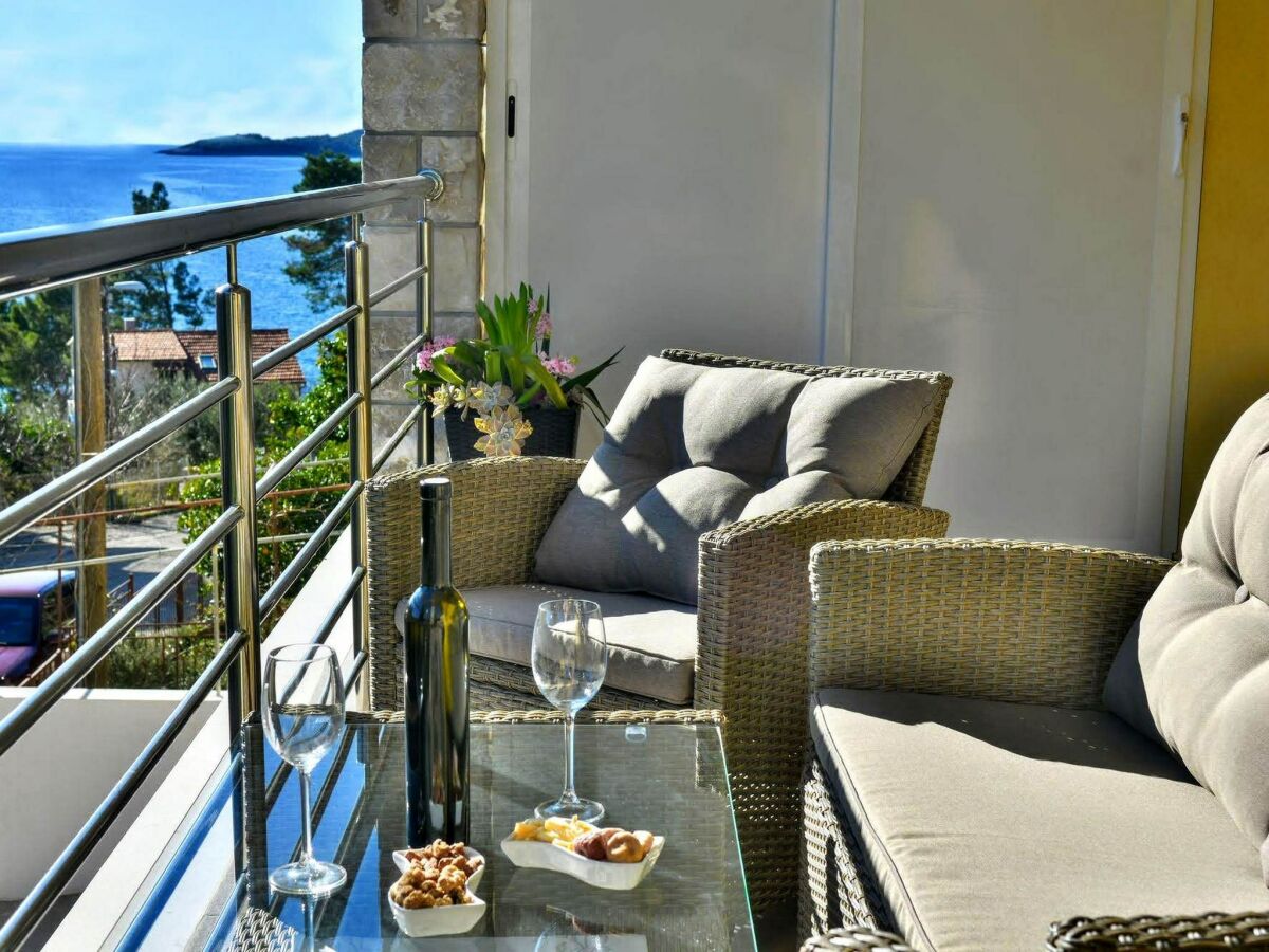 Apartment Fancy Apartments Dream - Modern One Bedroom Apartment with Balcony and Sea View ( 3 )