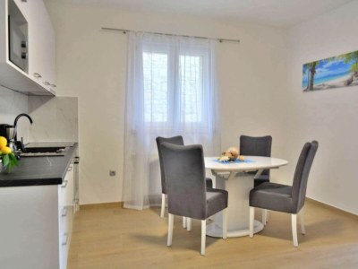 Apartment Fancy Apartments Dream - Modern One Bedroom Apartment with Balcony and Sea View ( 3 ) - Features photo 20