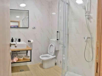 Apartment Fancy Apartments Dream - Deluxe One Bedroom Apartment with Balcony and Sea View ( 4 ) - Features photo 14