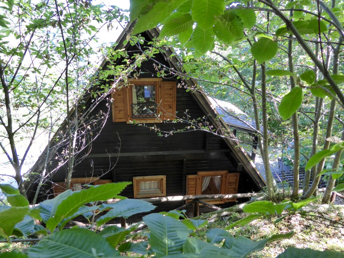 Chalet Alpine Getaway in Tuscany - Outdoor photo 3