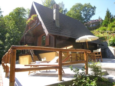 Chalet Alpine Getaway in Tuscany - Outdoor photo 2