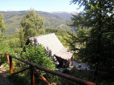 Chalet Alpine Getaway in Tuscany - Outdoor photo 6